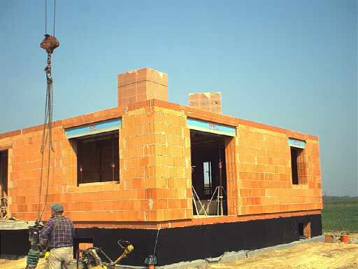 24.04.2003 - Die nächste Decke ist gegossen...