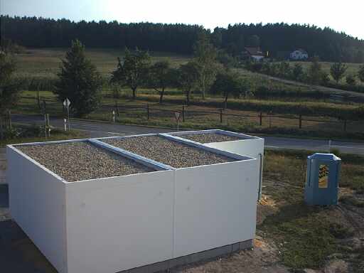 20.08.2003: Die Garagen kommen...